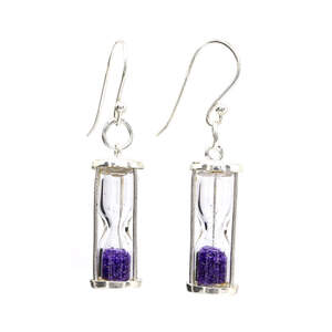 Срібні сережки 925 проби 4,31 г пісчані годинники з аметистовою крихтою колекції Infinity 4 карат Срібні сережки 925 проби 4,31 г пісчані годинники з аметистовою крихтою колекції Infinity 4 карат