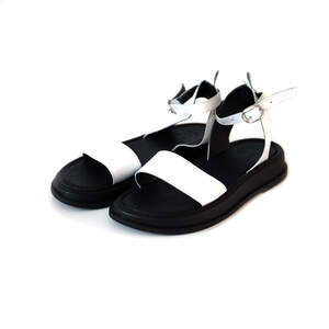 Босоножки женские, белого цвета из натуральной кожи Босоножки женские, белого цвета из натуральной кожи