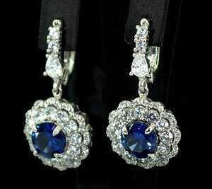 Серебряные серьги 925 пробы 12,95 г с Лінде Танзанітами и цирконами 7,75 карат Серебряные серьги 925 пробы 12,95 г с Лінде Танзанітами и цирконами 7,75 карат