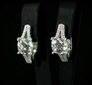 Серебряные серьги 925 пробы 7,99 г с зеленым Кварцем и фианитами 5,51 карат Серебряные серьги 925 пробы 7,99 г с зеленым Кварцем и фианитами 5,51 карат