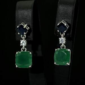 Срібіні сережки 925 проби 4,3 г з зеленими Агатами, шрі-ланкійськими сапфірами класу АААА та фіанітами 7,12 карат