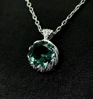 Подвеска у срібному покрытии з Аквамарином Нано и цирконами 3,46 карат Подвеска у срібному покрытии з Аквамарином Нано и цирконами 3,46 карат