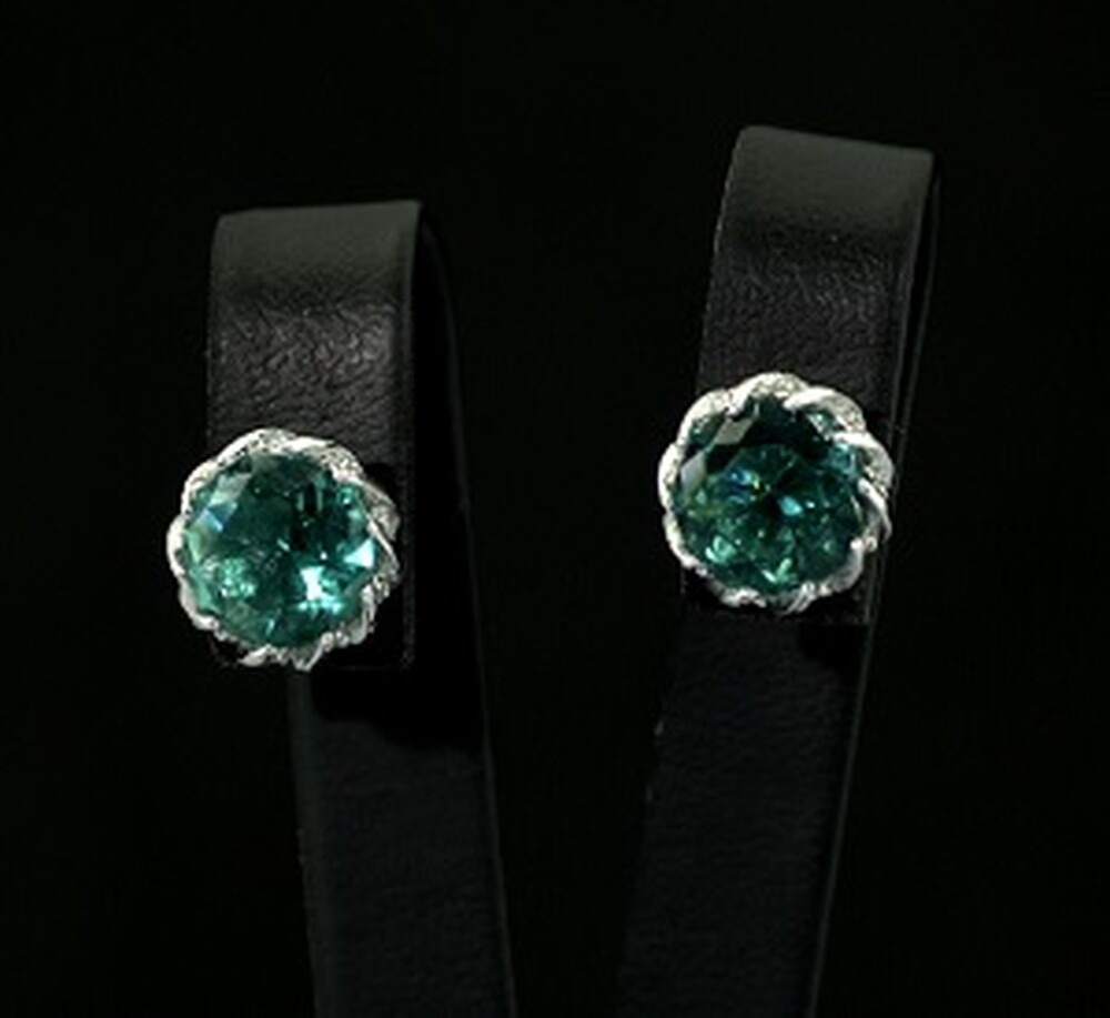 Сережки у срібному покритті з Аквамаринами Нано та цирконами 6,88 карат Сережки у срібному покритті з Аквамаринами Нано та цирконами 6,88 карат