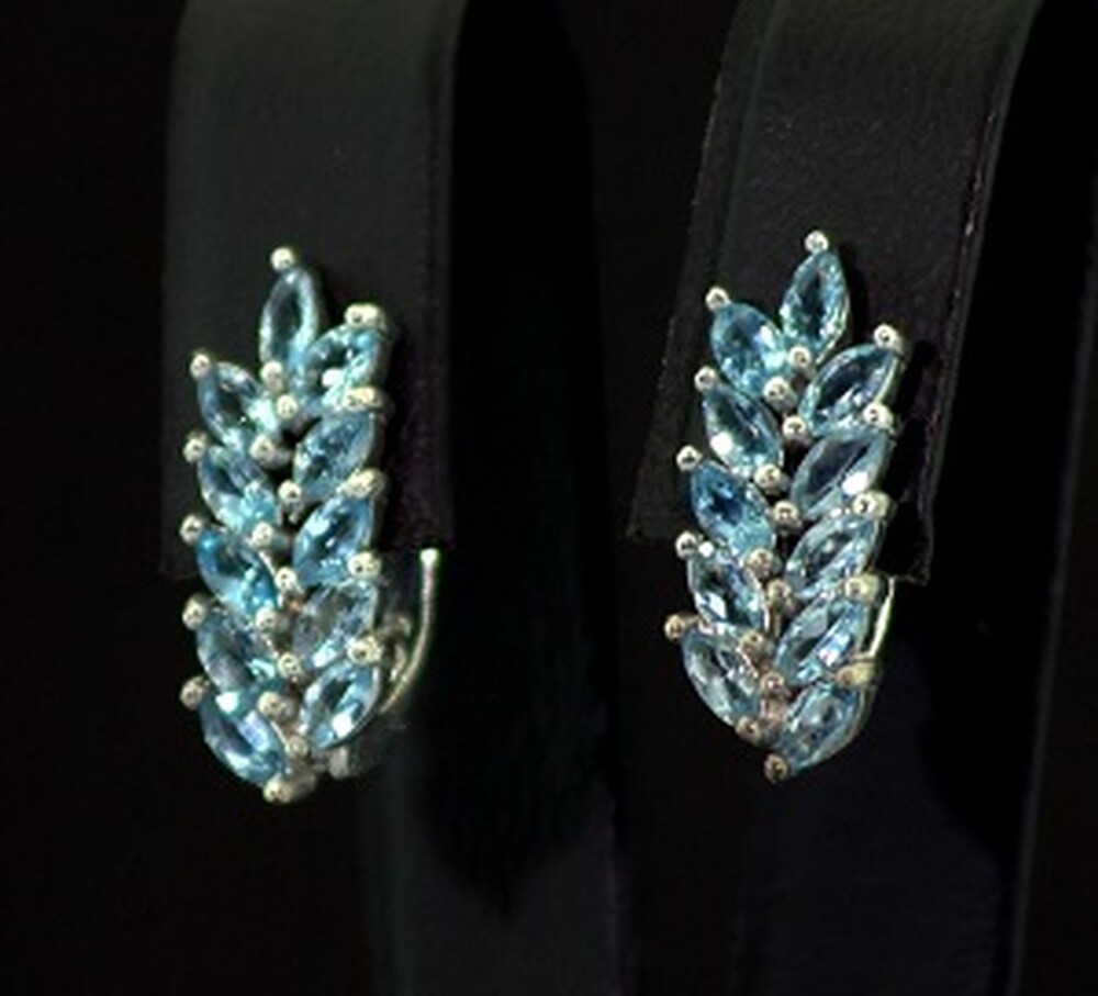 Серебряные серьги 925 пробы 3,8 г с голубыми Топазами 1,98 карат Серебряные серьги 925 пробы 3,8 г с голубыми Топазами 1,98 карат