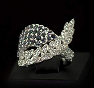 Серебряное кольцо 925 пробы 5,19 г с мистическими та белыми фианитами 2,65 карат Серебряное кольцо 925 пробы 5,19 г с мистическими та белыми фианитами 2,65 карат