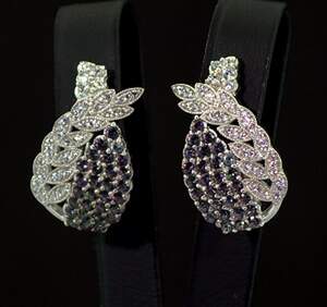 Серебряные серьги 925 пробы 8,3 г с мистическими та белыми фианитами 4,3 карат Серебряные серьги 925 пробы 8,3 г с мистическими та белыми фианитами 4,3 карат