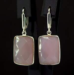 Сережки у срібному покритті з рожевими Халцедонами 8,24 г