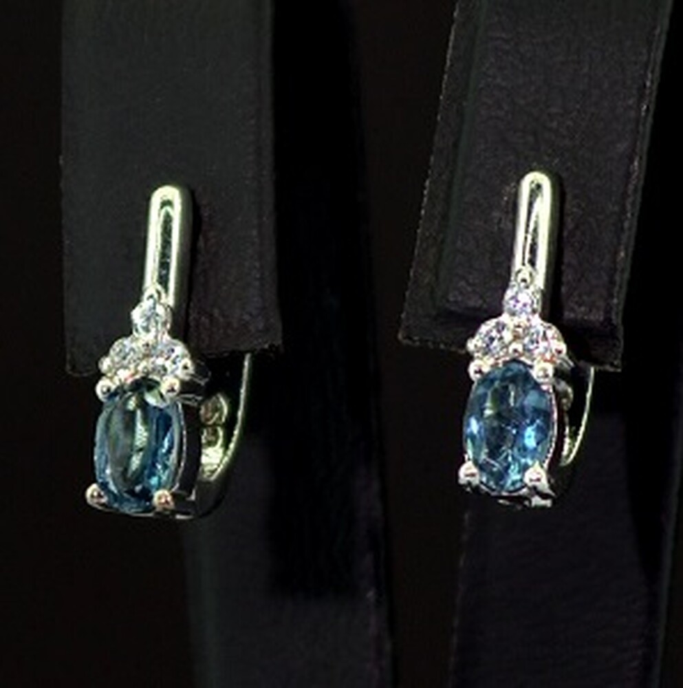 Срібні сережки 925 проби 3,02 г з Лондон Блу Топазами та фіанітами 1,25 карат Срібні сережки 925 проби 3,02 г з Лондон Блу Топазами та фіанітами 1,25 карат