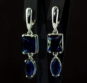 Срібні сережки 925 проби 12,17 г з синіми фіанітами 26,98 карат