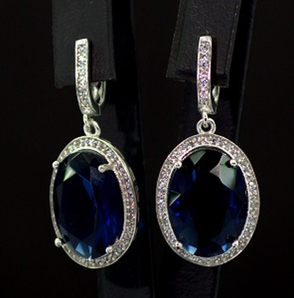 Серебряные серьги 925 пробы 9,29 г с Лінде Танзанітами и цирконами 12,15 карат Серебряные серьги 925 пробы 9,29 г с Лінде Танзанітами и цирконами 12,15 карат