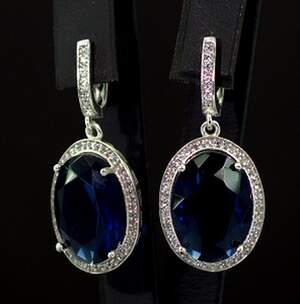 Серебряные серьги 925 пробы 9,29 г с Лінде Танзанітами и цирконами 12,15 карат