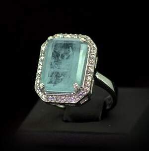 Срібна каблучка 925 проби 5,93 г з Турмаліном Індіголітом та цирконами 4,11 карат Срібна каблучка 925 проби 5,93 г з Турмаліном Індіголітом та цирконами 4,11 карат