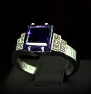 Серебряное кольцо 925 пробы 5,13 г с бразильским Аметистом и цирконами 3,82 карат