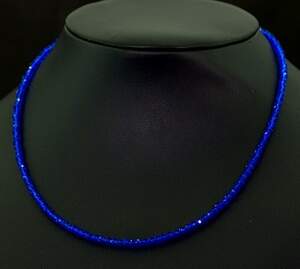 Ожерелье со Шпінеллю ультрамаринового цвета 14,95 карат 40+4 см