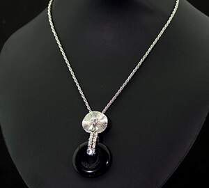 Комплект у покрытии родием з Агатами 152,65 карат: колье 43+4 см та сережки Комплект у покрытии родием з Агатами 152,65 карат: колье 43+4 см та сережки