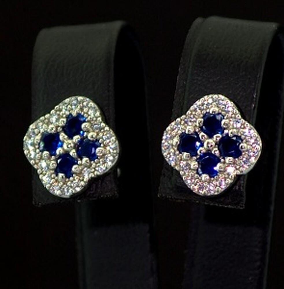 Серебряные серьги 925 пробы 3,63 г с белыми та синими Фианитами 2,3 карат Серебряные серьги 925 пробы 3,63 г с белыми та синими Фианитами 2,3 карат
