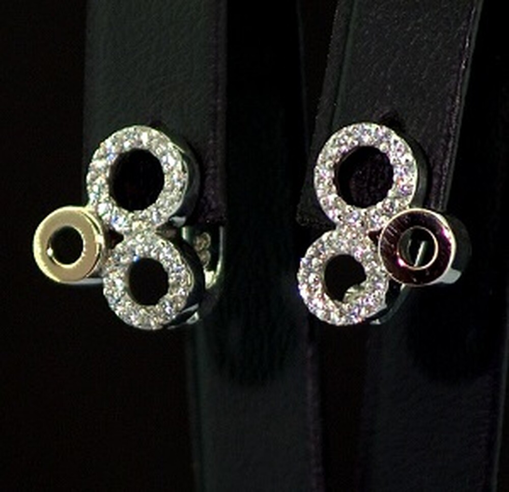 Серебряные серьги 925 пробы с позолотой 375 пробы 4,22 г с белыми Фианитами 0,85 карат Серебряные серьги 925 пробы с позолотой 375 пробы 4,22 г с белыми Фианитами 0,85 карат