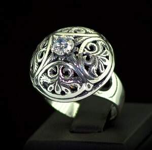 Серебряное кольцо 925 пробы 9,19 г с цирконом 1,55 карат