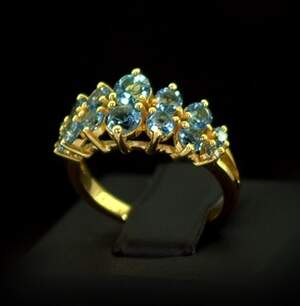 Серебряное кольцо 925 пробы 2,84 гр. со швейцарским Топазом 1,81 карат Серебряное кольцо 925 пробы 2,84 гр. со швейцарским Топазом 1,81 карат