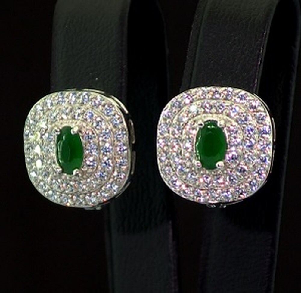 Срібні сережки 925 проби 5,37 г з зеленими та білими Фіанітами 4,3 карат Срібні сережки 925 проби 5,37 г з зеленими та білими Фіанітами 4,3 карат