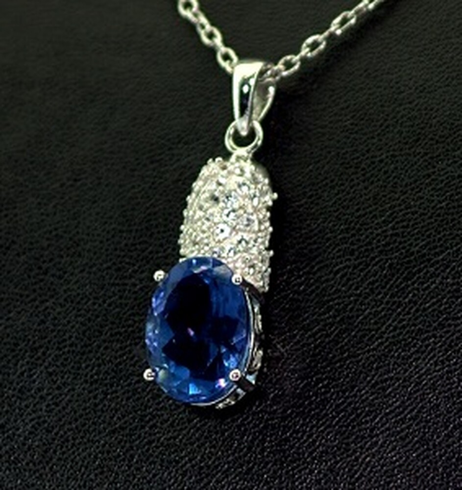 Срібна підвіска 925 проби 4,8 г з Флюоритом Блу Джон та топазами зі США 6,04 карат Срібна підвіска 925 проби 4,8 г з Флюоритом Блу Джон та топазами зі США 6,04 карат