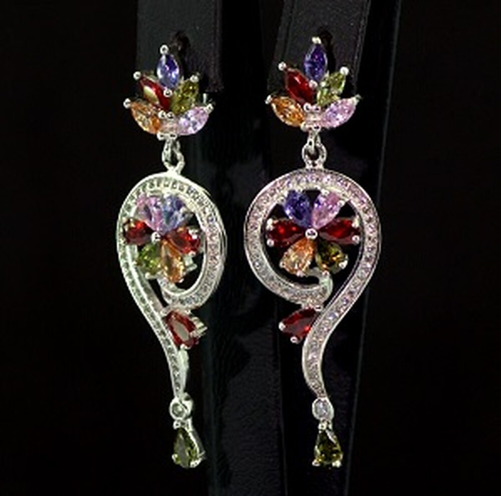 Срібні сережки 925 проби 9,38 г з різнокольоровими цирконами 5,5 карат Срібні сережки 925 проби 9,38 г з різнокольоровими цирконами 5,5 карат