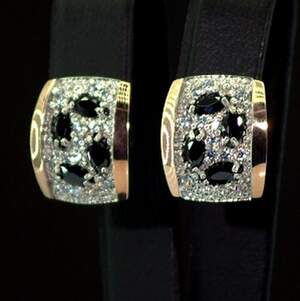 Серебряные серьги 925 пробы с позолотой 375 пробы 5,86 г с черными та белыми Фианитами 2,95 карат Серебряные серьги 925 пробы с позолотой 375 пробы 5,86 г с черными та белыми Фианитами 2,95 карат